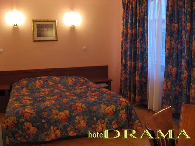 Hotel Drama Burgas Esterno foto
